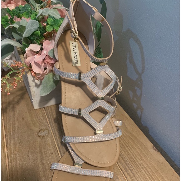 Steve Madden Shoes - Steve Madden sandals